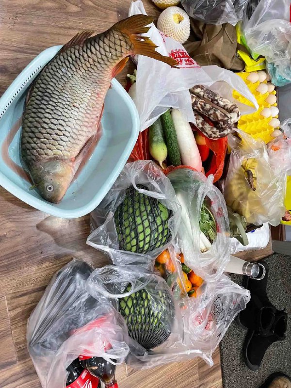 最近单位较忙，前些天还被流感打扰，虽然很快就好了，但是对味觉没了分辨，还无缘无故的不抽烟了，这个副作用太好了